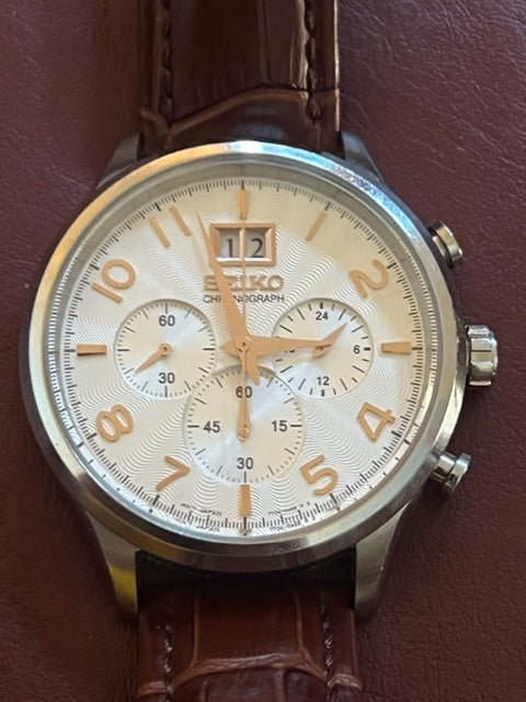 Seiko Conceptual Chronograph Quartz Silver Dial Men's Watch - Pre Owned - Maple City Timepieces